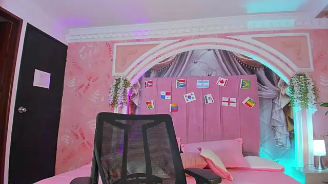 Alexis_Saray XXX чат на живо