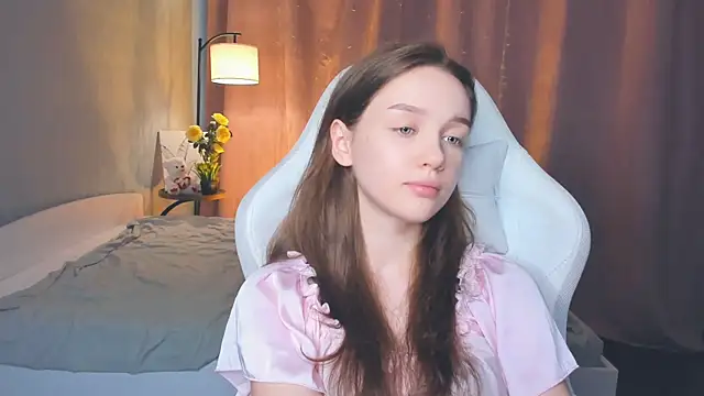 SharriSang Adlı Modelin Canlı XXX Sohbeti