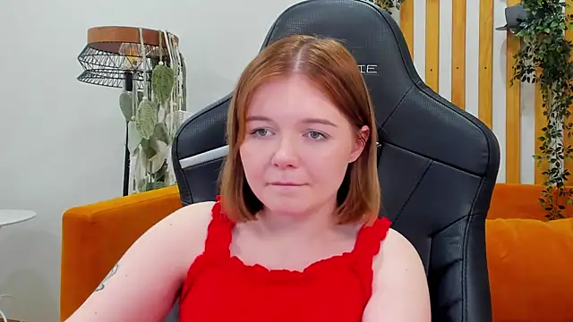 ElinaVale Chat XXX live