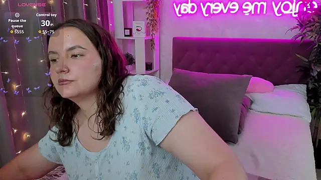 FeralPeach Live XXX-chat