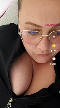 Blondibaby's Live XXX Chat