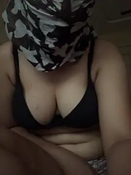 הופעת וובקאם של crazy111girl