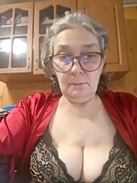 IrinaSweet54's Live XXX Chat