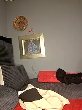 Petrossa Adlı Modelin Canlı XXX Sohbeti