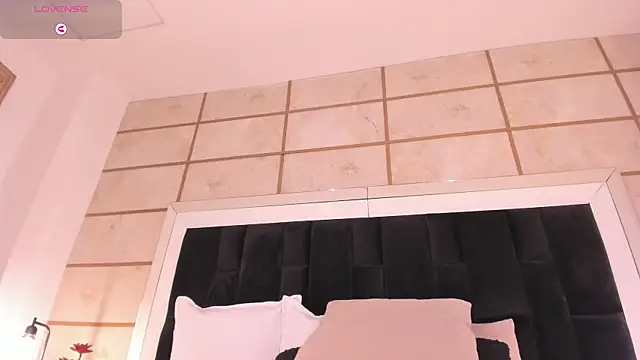 Crystal_Rose__ Chat XXX live