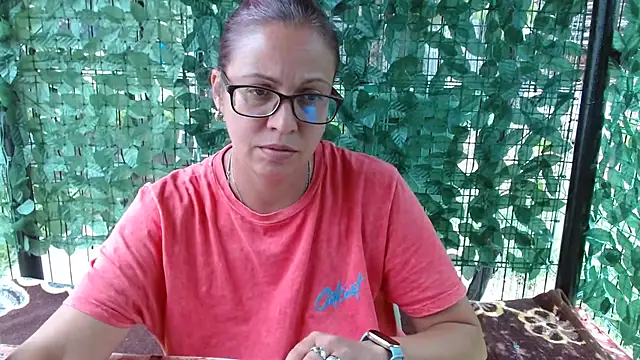 LadyHellene Live XXX-Chat