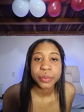 Živý XXX chat Zaira_Rose_