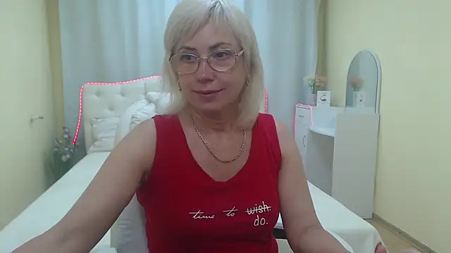 دردشة LaurenWishy الجنسية المباشرة