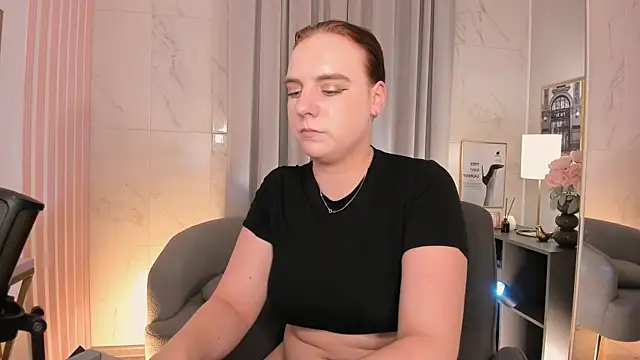 Candy_Queen__ লাইভ XXX চ্যাট