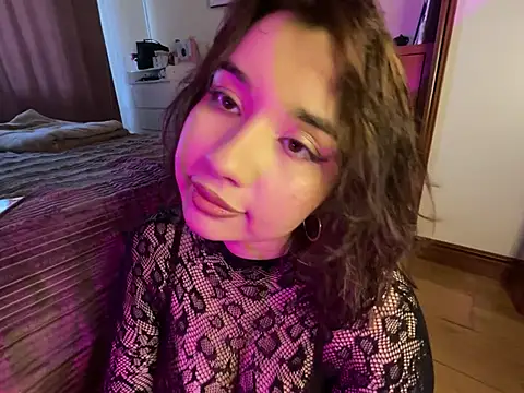 Viviaaan_n's Live XXX Chat