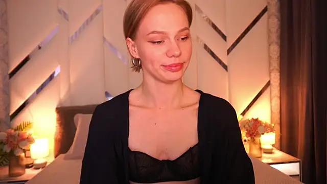 ShyySiren Adlı Modelin Canlı XXX Sohbeti