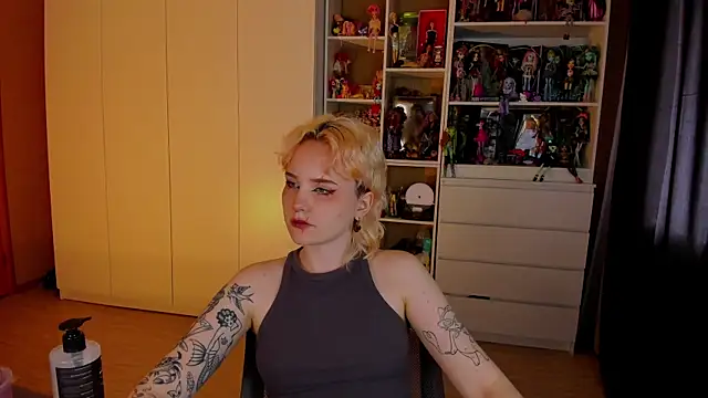 School_Love Chat XXX in diretta