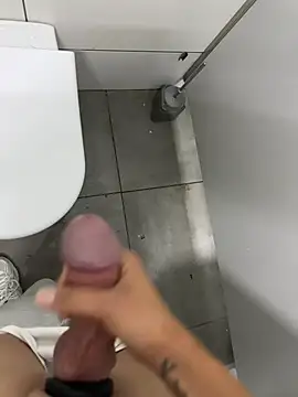 TurkishleoのライブXXXチャット