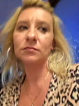 KaylinJan Live XXX Chat