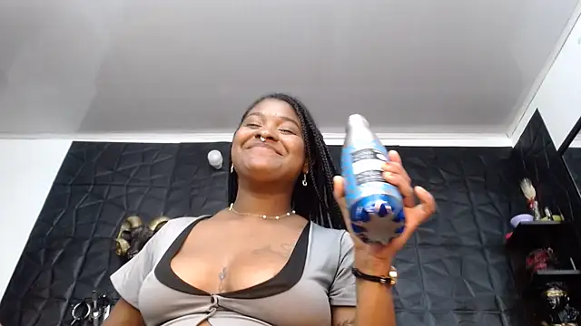 Hanna_Fox_69 live XXX chat
