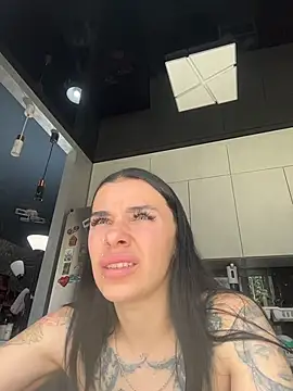 Queen_of_pain Adlı Modelin Canlı XXX Sohbeti