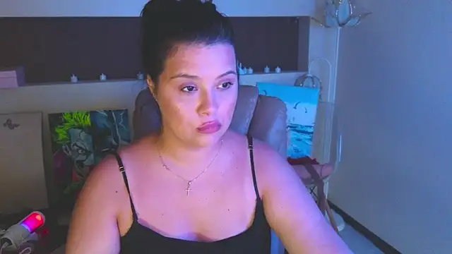 دردشة Malika_uAngel الجنسية المباشرة