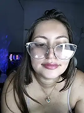 Chat +18 de Fetichista23 ao vivo