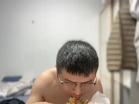 hardysuning 现场XXX聊天