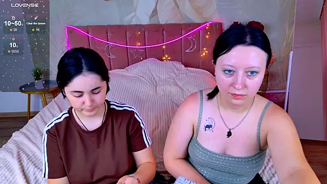 RuthHalll's Live XXX Chat