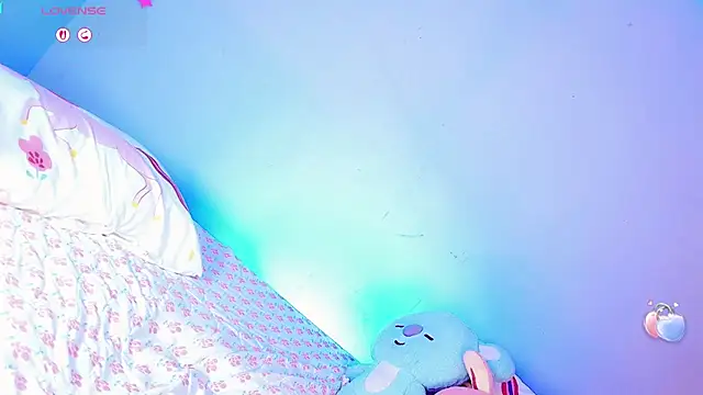 Naughyy_girrl_'s Live XXX Chat