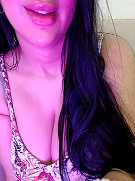 Queen_sousoun Webbikameraesitys