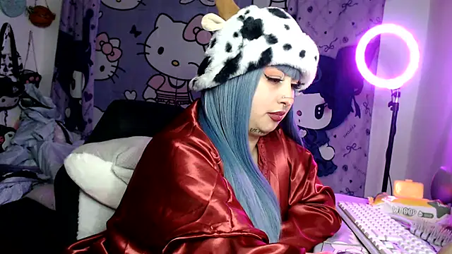 lussyevans24 Adlı Modelin Canlı XXX Sohbeti