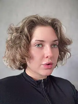 KellyKeler Adlı Modelin Canlı XXX Sohbeti