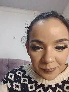 VictoriaLux_'s Live XXX Chat