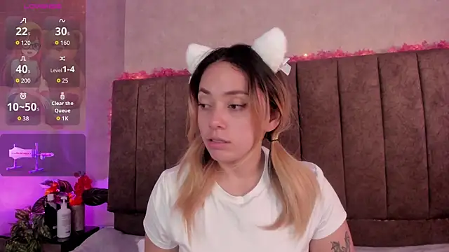 LanaMills_ XXX чат на живо
