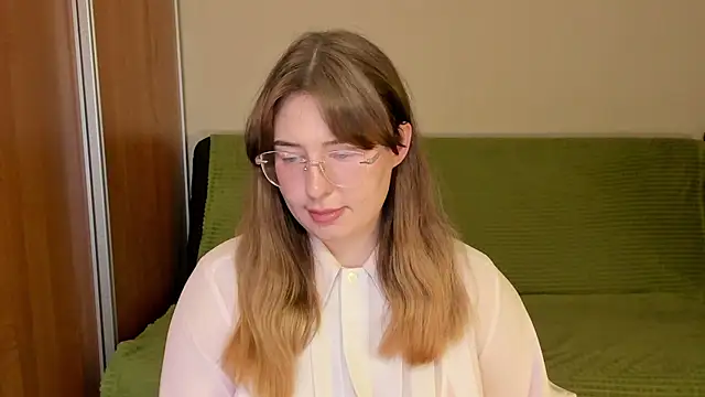 צ'אט XXX בשידור חי של just_fucked777