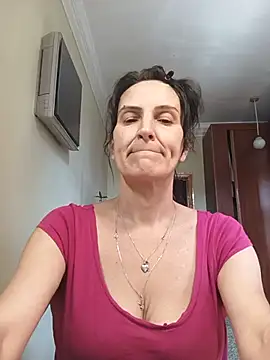 XXX chat uživo modela Alene_Lorrie