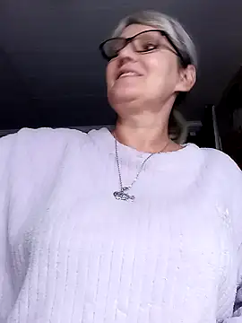 irinamaux's Live XXX Chat