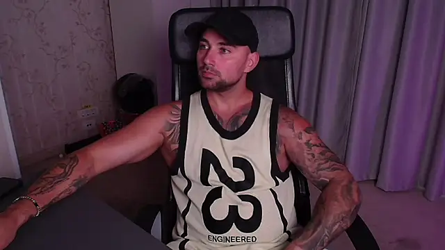 DuncanStonen Live XXX chat