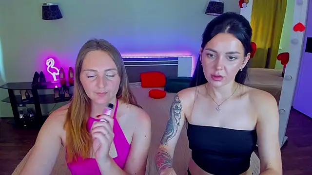 XXX chat uživo modela MagicEyess