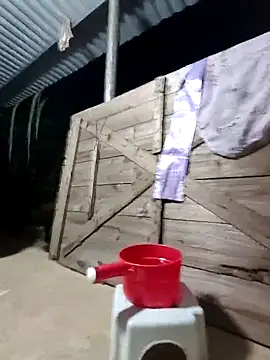 WeaklyMop's Live XXX Chat