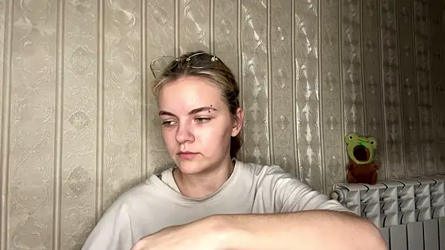 KimWarner Chat XXX live
