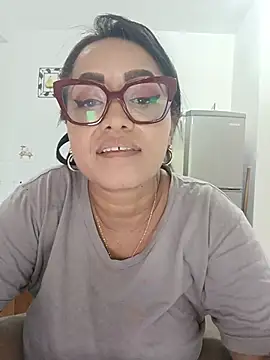 Yameiln Live XXX chat