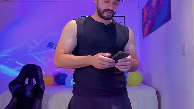แชท XXX สดของ AlexJaz11