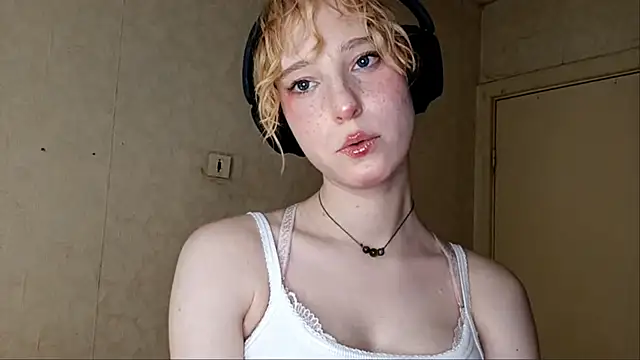 CuteLittleAngel Live XXX-Chat