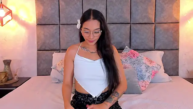 Roseauroran Live XXX chat
