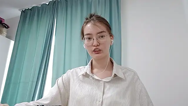 BeatrizGeving élő XXX-chatje