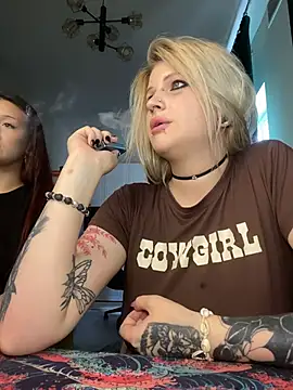 Chat XXX en directo de DriveThruCiri