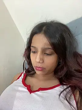 Maggie_748's Live XXX Chat