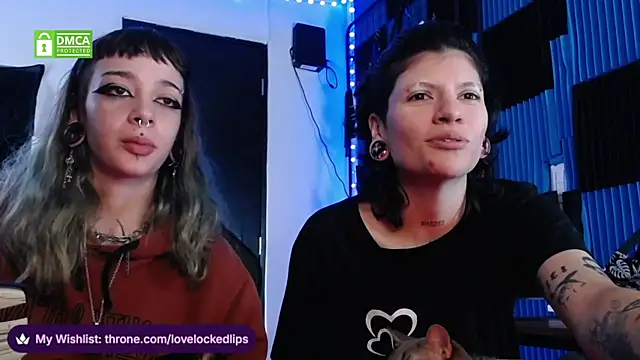 lovelockedlips' Live XXX Chat