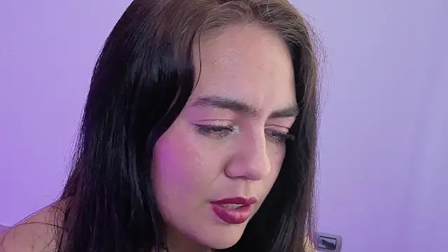 VelourNyx Adlı Modelin Canlı XXX Sohbeti