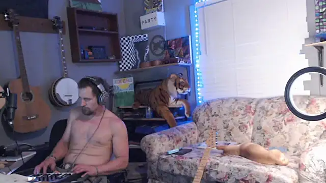 itsjameswebbscope webcam show
