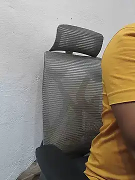 8inch_hunk19 – Live XXX-chat