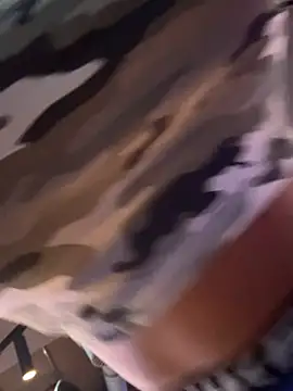 Živý XXX chat F3ckd0lllucy