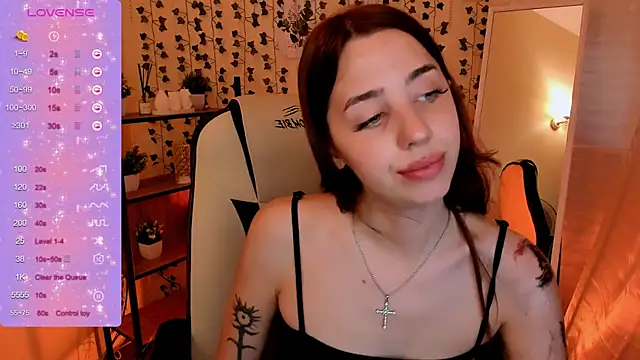 CharliGrace_'s Live XXX Chat